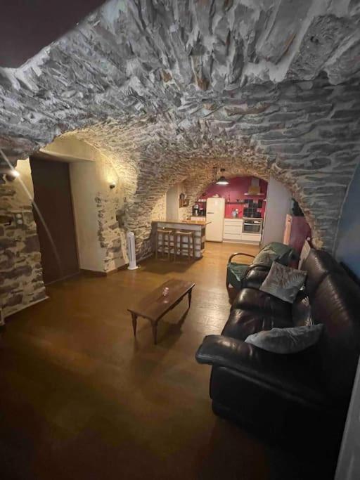 Charmante Cave Voutee 4 Personnes Saint-Jean-de-Fos Buitenkant foto
